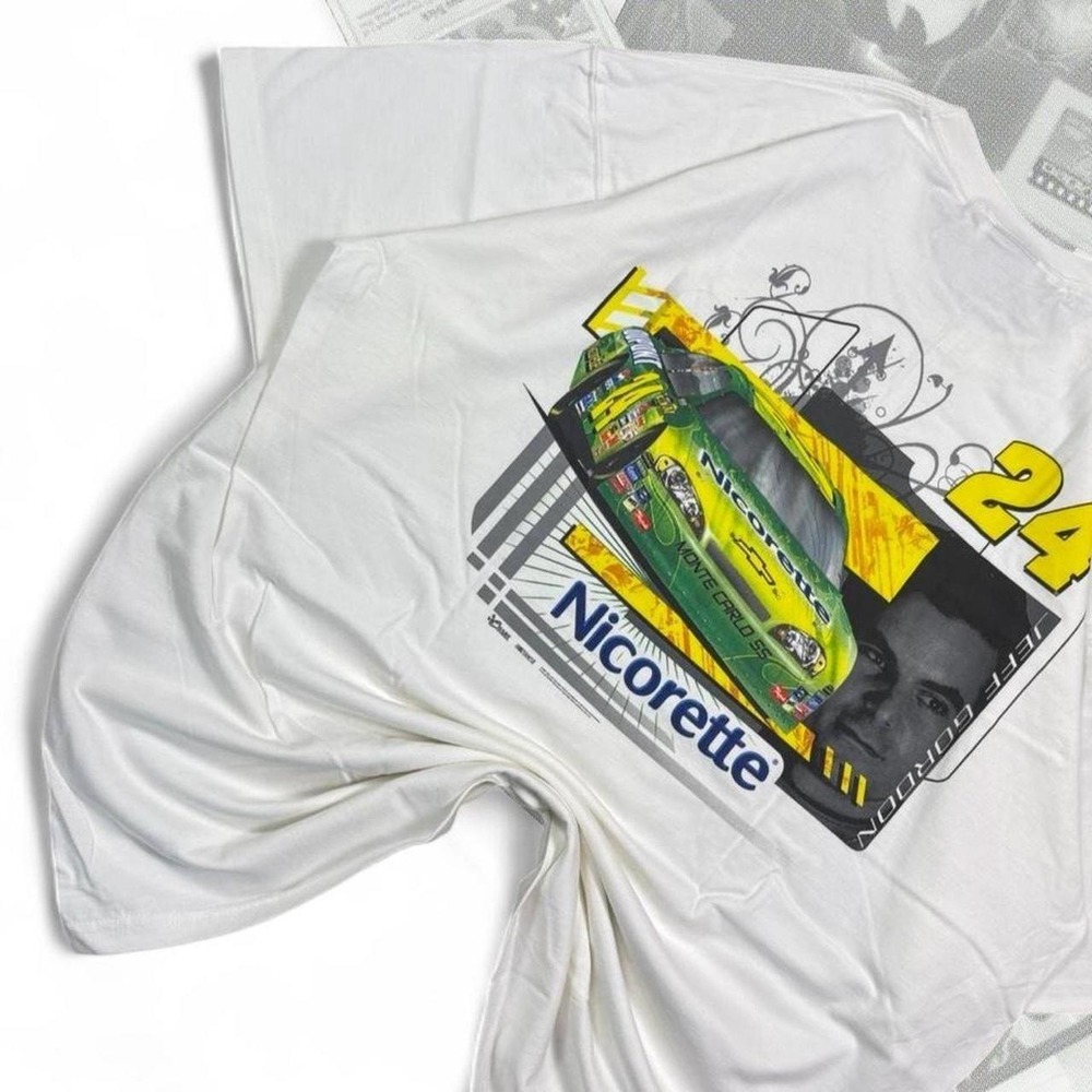Vintage Y2K Chase Authentic Nascar Racing Jeff Gordon Graphic Tee